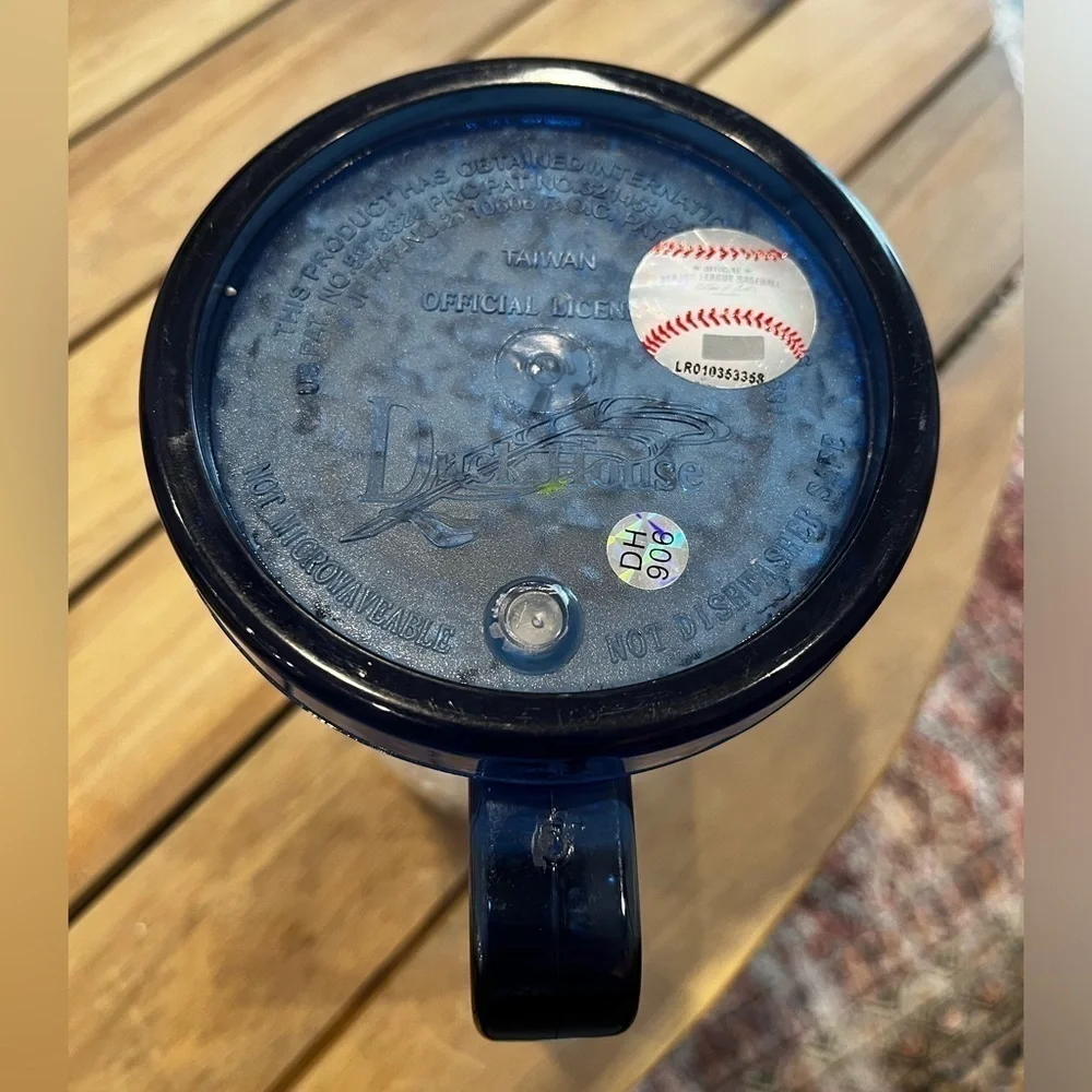 YANKEE STADIUM 2009 INAUGURAL SEASON INSULATED MUG W/HANDLE MLB